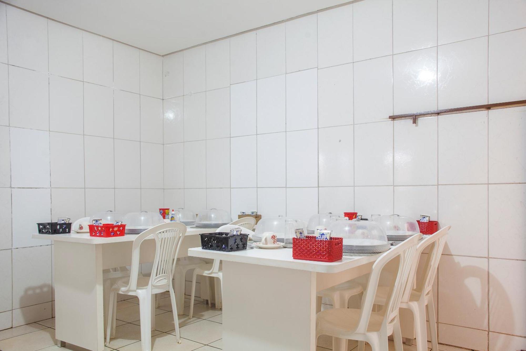 Oyo M&J Hotel Santo Antonio do Descoberto Ngoại thất bức ảnh