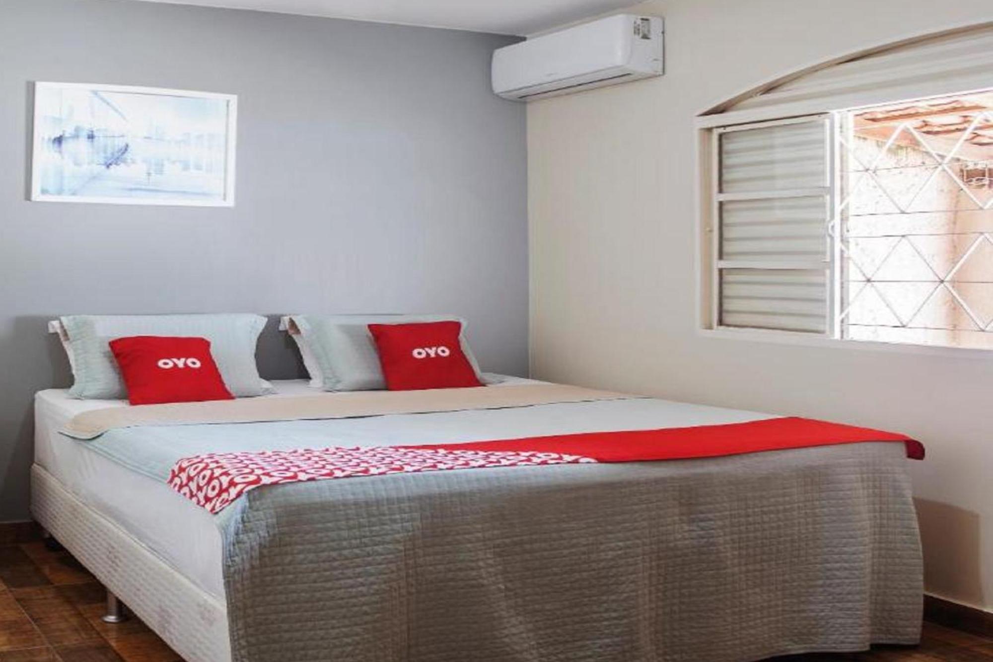 Oyo M&J Hotel Santo Antonio do Descoberto Ngoại thất bức ảnh